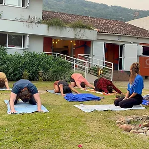 Nomades Vibe Da Ilha - Adventure & Coworking Hostal